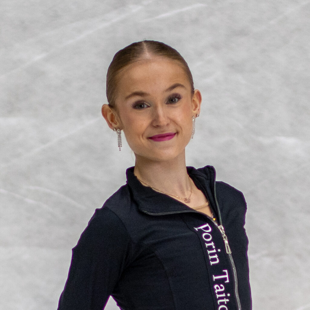 Porin Taitoluistelu ry Adeliina Välitalo