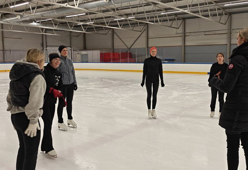 Porin taitoluistelu ry Porita Aikuisluistelu